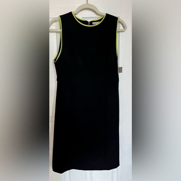 Alice + Olivia Colin Black Crewneck Sleeveless Dress w/ Neon Yellow Trim  8 NWT - Picture 4 of 8